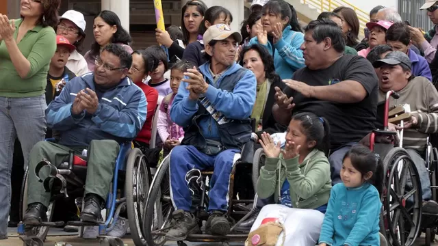 Personas con discapacidad deberán presentar su carnet de Conadis. Foto: Andina