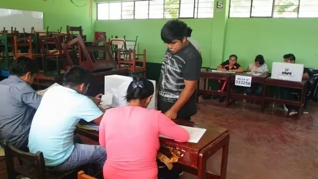 Las incidencias fueron controladas en cada local de votación. Foto: Referencial/archivo El Comercio