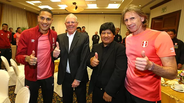 PPK con la selección. Foto: Presidencia Perú