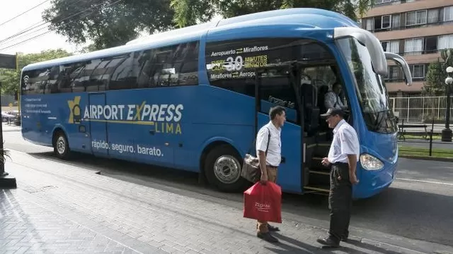 Buses oficiales del aeropuerto Jorge Chávez transportarán a pasajeros hacia Miraflores. Foto: Perú21