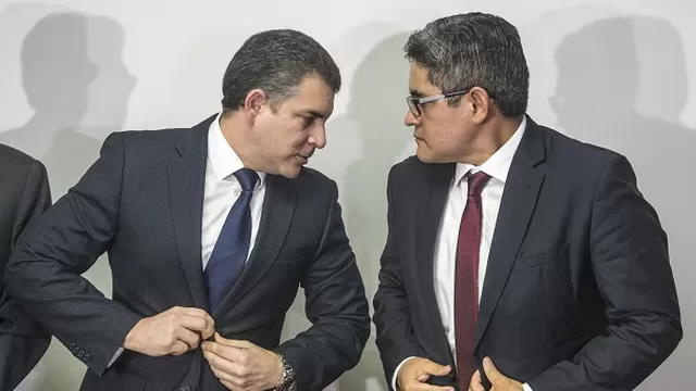 Rafael Vela y José Domingo Pérez. Foto: AFP