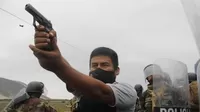 La Libertad: Detienen al policía que aparece en foto apuntado con su arma de reglamento