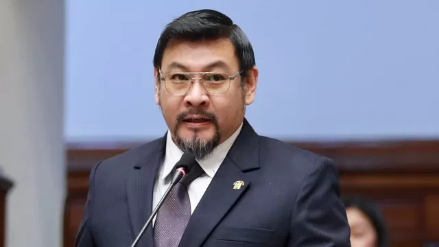 Congresista Luis Cordero Jon Tay renunció a Unidad y Diálogo Parlamentario por "motivos de conciencia"