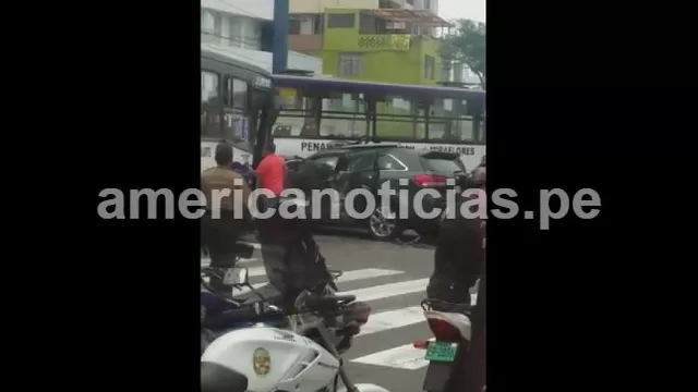 Accidente en la avenida Brasiil. América Noticias