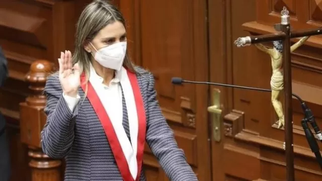 María del Carmen Alva consideró como "sabia decisión" alejamiento de Luis Barranzuela del Mininter
