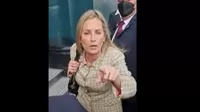 La reacción de María del Carmen Alva contra periodistas a su llegada al Congreso