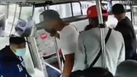 México: Delincuentes armados asaltaron a pasajeros de un bus