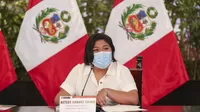 Betssy Chávez celebra respaldo de su universidad ante caso de supuesto plagio