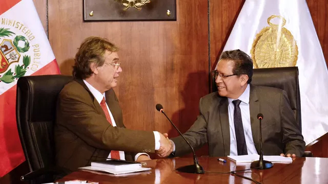 Ministro Basombrío y fiscal Pablo Sánchez. Foto: Fiscalía