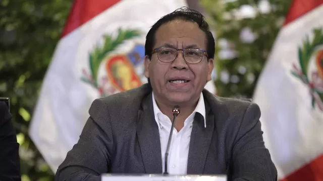 Ministro Sánchez revela que firmó "más de cinco actas" del Consejo de Ministros Descentralizado