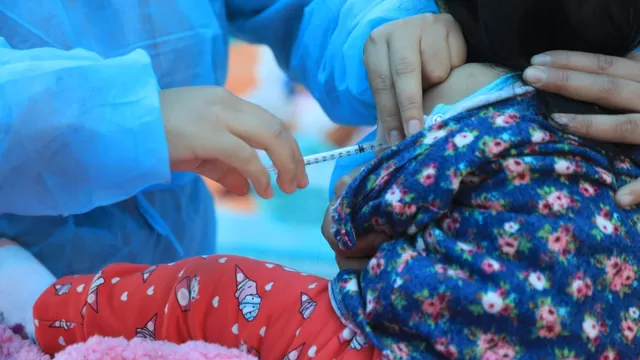 Vacunación de menores de 11 años iniciará en 2022. Foto: Andina