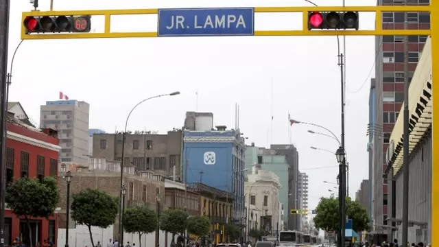 Interconectarán semáforos a centrales de monitoreo. Foto: Andina