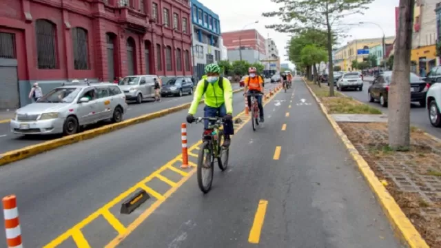 Implementan ciclovías en el Cercado de Lima. Foto: Andina
