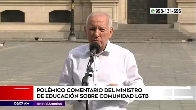 Óscar Becerra: Polémico comentario del ministro de Educación sobre comunidad LGTB