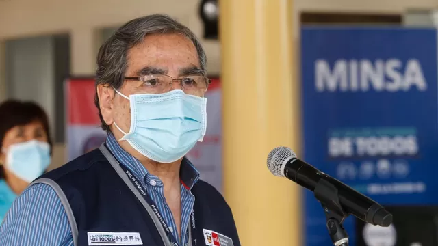 Óscar Ugarte: Ministro Condori ha admitido retraso en vacunación