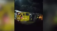 Pachacamac: Conductor se salvó de milagro tras caída de su minivan desde puente de 15 metros