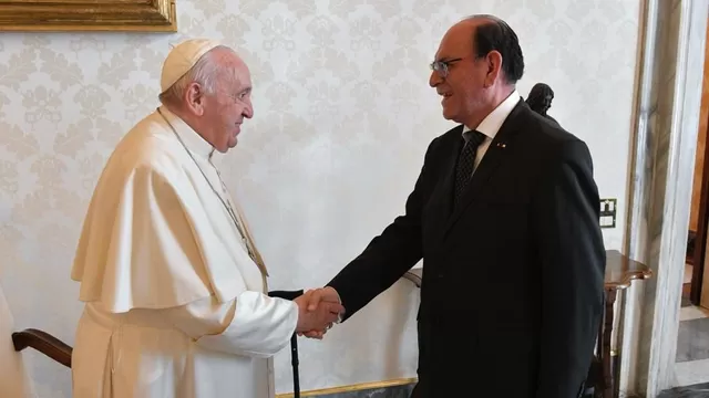 Papa Francisco recibió al canciller César Landa en el Vaticano