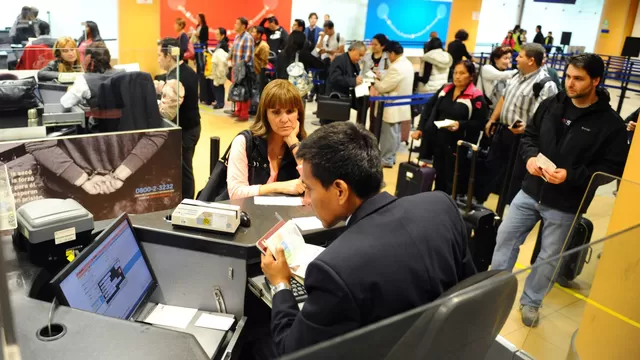 Los estudiantes, empresarios y periodistas de los países miembros de la Unión Europea ya no necesitarán visa temporal en Perú. Foto: Andina