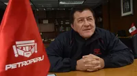 Hugo Chávez renuncia a la gerencia general y directorio de PetroPerú