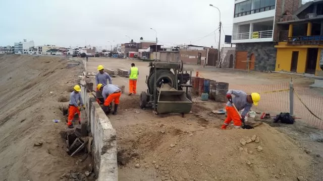 Denuncian irregularidades en construcción de malecón. Foto: Agencia Andina