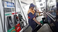 Presidente explica medidas para enfrentar alza de precios de combustibles
