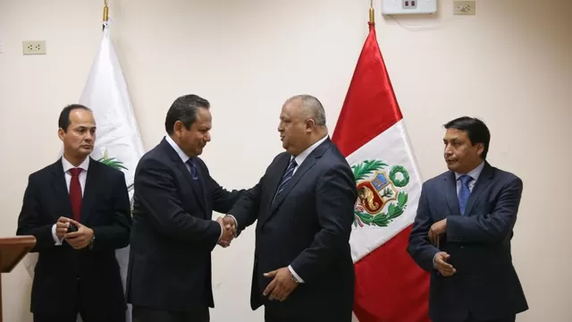 Héctor Gutiérrez presentó su renuncia al cargo de procurador del MinDef.