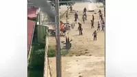 Puerto Maldonado: manifestantes queman motos cerca al gobierno regional de Madre de Dios