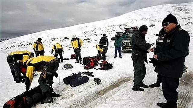 Rescatan a un andinista alemán caído a grieta de 30 metros en nevado Alpamayo