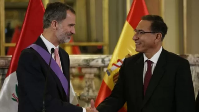 El Rey de España, Felipe VI junto al presidente peruano Martín Vizcarra. Foto: Presidencia