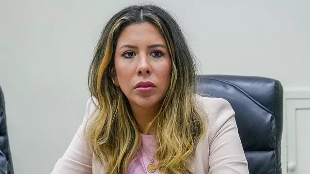 Rosselli Amuruz: Fiscalía abrió investigación preliminar contra la tercera vicepresidenta del Congreso