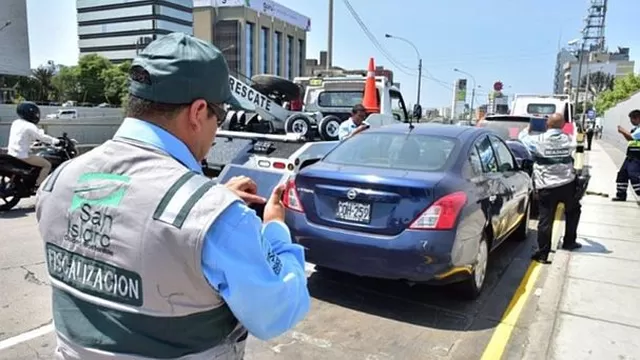 Los infractores deberán pagar la multa para recuperar sus vehículos. Foto: Municipalidad de San Isidro