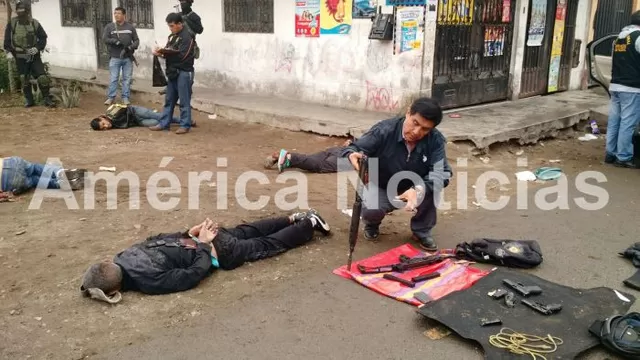   La Policía frustró un asaltó y capturó a cuatro sujetos con armas de guerra / Foto: América Noticias