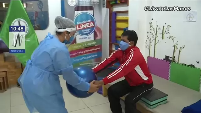 San Juan de Lurigancho: Pacientes que vencieron al COVID-19 realizan terapia física