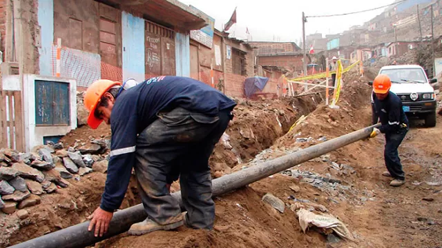 La meta es que el 100% de la población urbana cuenta con agua potable y saneamiento. Foto. Andina