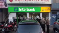 SJL: agencia de Interbank fue asaltada por sujetos armados