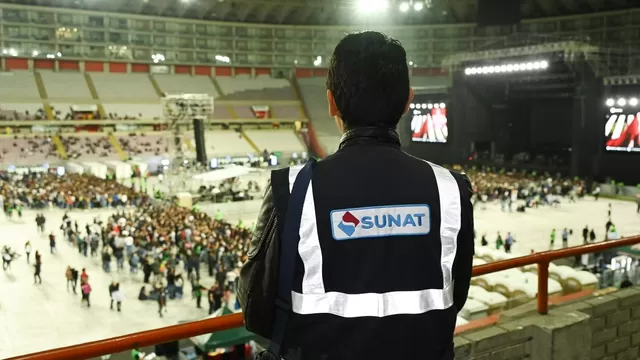 La banda española “Hombres G” se presentó en el Estadio Nacional el último viernes y generó grandes ingresos para los establecimientos. / Foto: Sunat