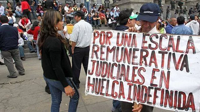 Trabajadores judiciales en huelga. Foto: Referencial/archivo El Comercio