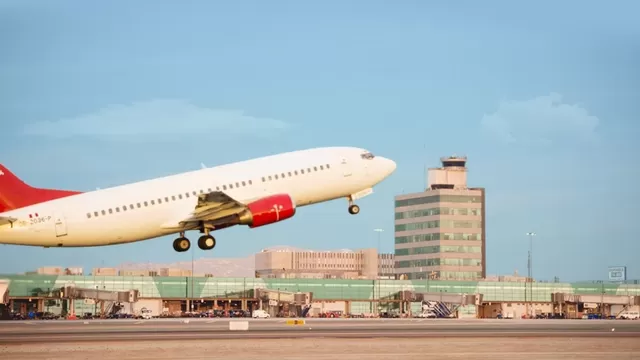 Transporte aéreo: Pasajeros podrán pasar prueba COVID al sexto día y acortar cuarentena si sale negativo