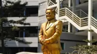 Trujillo: Estatua de César Acuña fue retirada de su universidad 