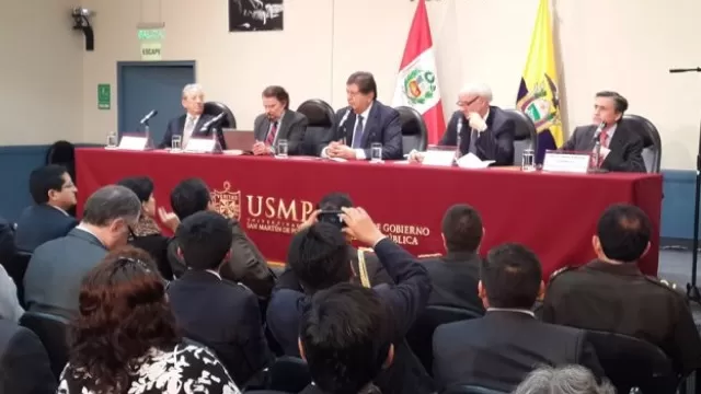 Universidad San Martín asegura que García sí puede dirigir su Escuela de Gobierno
