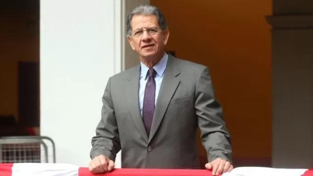 Óscar Urviola, expresidente del TC