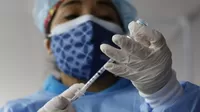 Ministerio de Salud: Vacuna bivalente solo se aplica a personal de salud