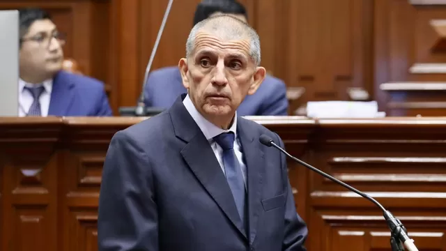 Víctor Torres habría presentado su renuncia el cargo de ministro del Interior