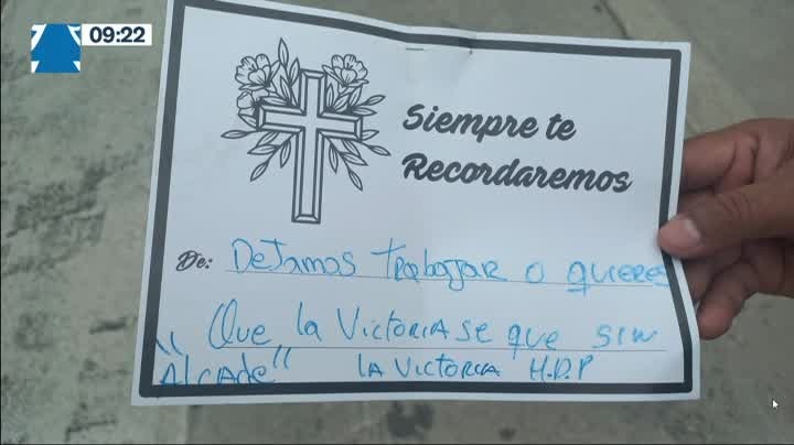 Amenaza al alcalde de La Victoria: Dejan arreglo fúnebre y granada en su casa