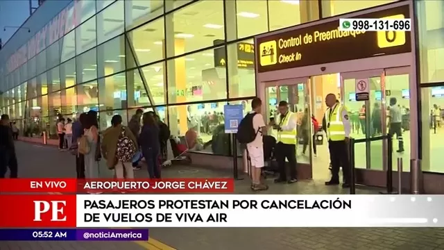Viva Air: Pasajeros protestan en Aeropuerto Jorge Chávez porque aún no pueden viajar a sus destinos