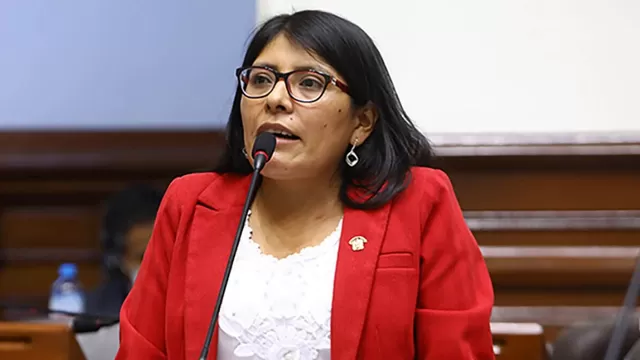 Vocera de Perú Libre sobre nombramiento de maestros: "Un examen no va a valorar el profesionalismo"