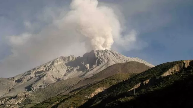 Volcanes registran explosiones. Foto: Difusión