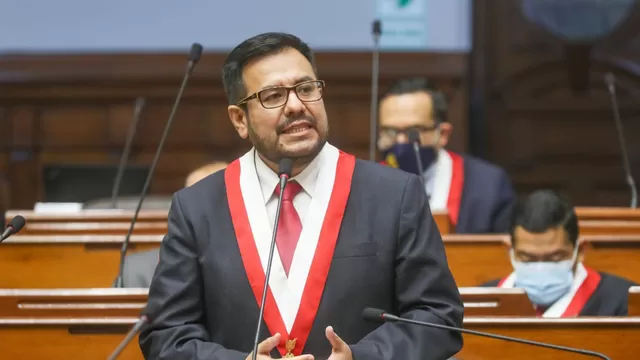 Zeballos rechaza acusaciones de corrupción: "siempre he sido transparente"
