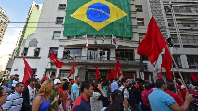 Brasil 2014: Trabajadores del Metro de Sao Paulo suspendieron huelga