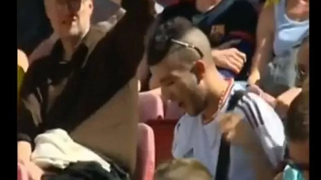 Hincha del Real Madrid fue expulsado del Camp Nou